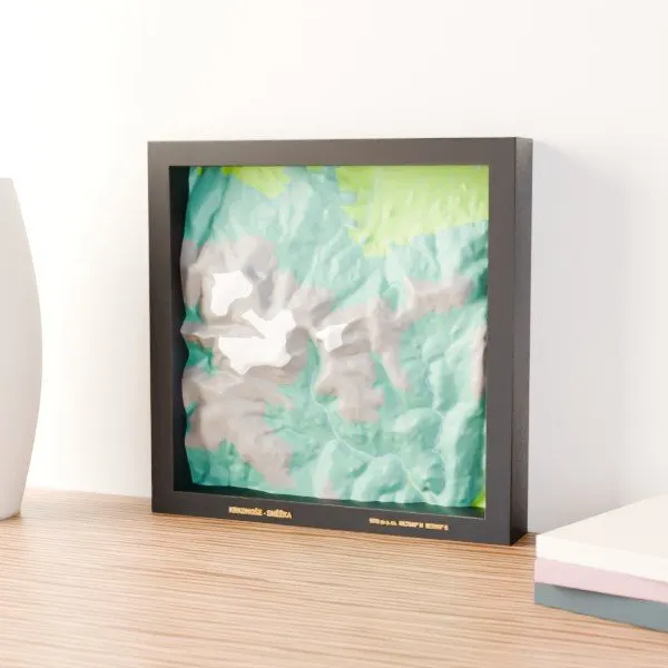 3D reliéf hor v rámu